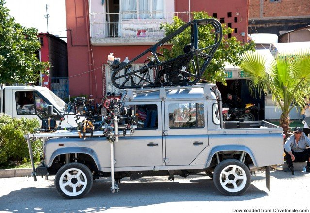 Double Cab Pick Up Land Rover Defender