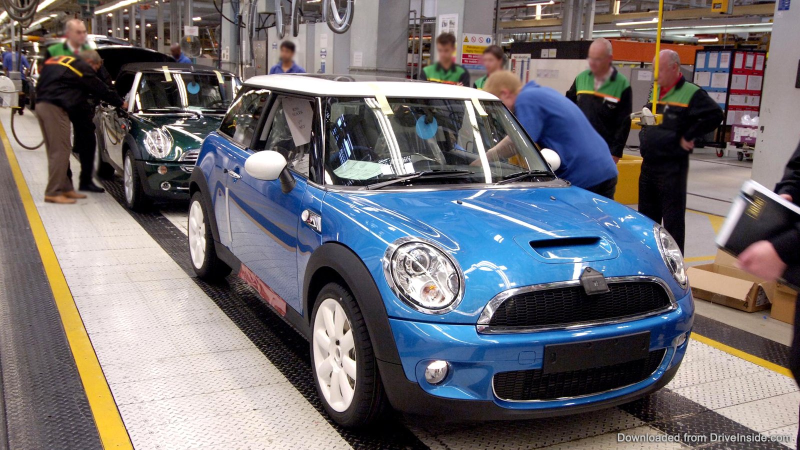 Mini Cooper Oxford plant celebrates 100 years of car making