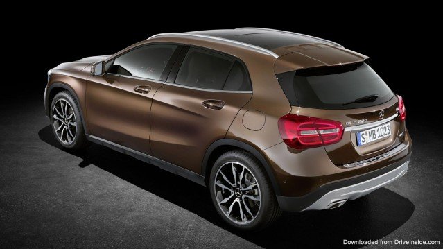 Mercedes-Benz GLA - rear