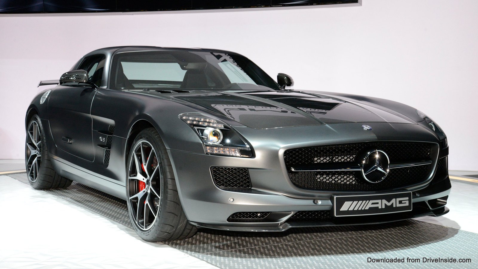 Mercedes-Benz-SLS-AMG-GT-Final-Edition