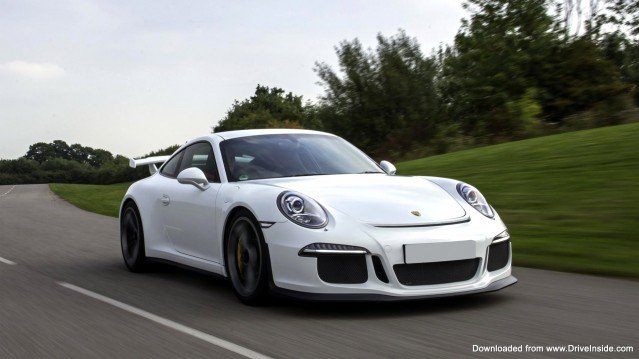 Porsche recalling all 911 GT3