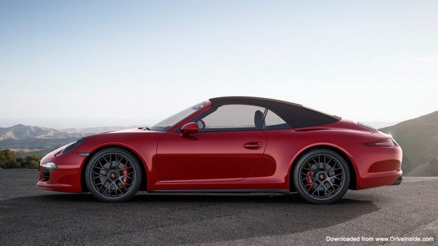 911 Carrera GTS side view wallpaper 1366x768