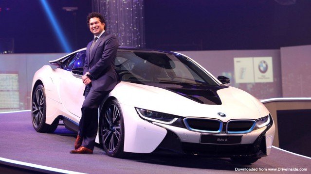 BMw i8 and Sachin Tendulkar