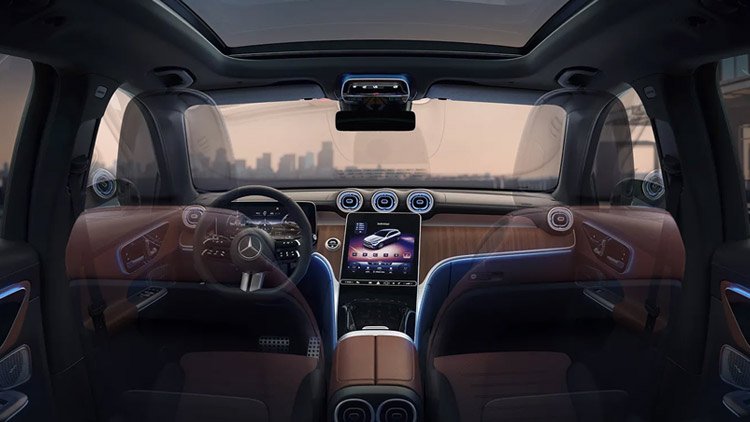 New Mercedes-Benz GLC SUV Interior