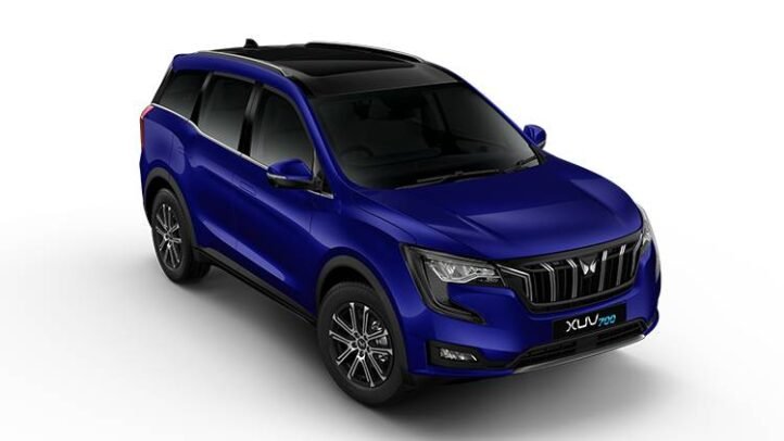 Mahindra sales report in March 2015 Mahindra XUV700